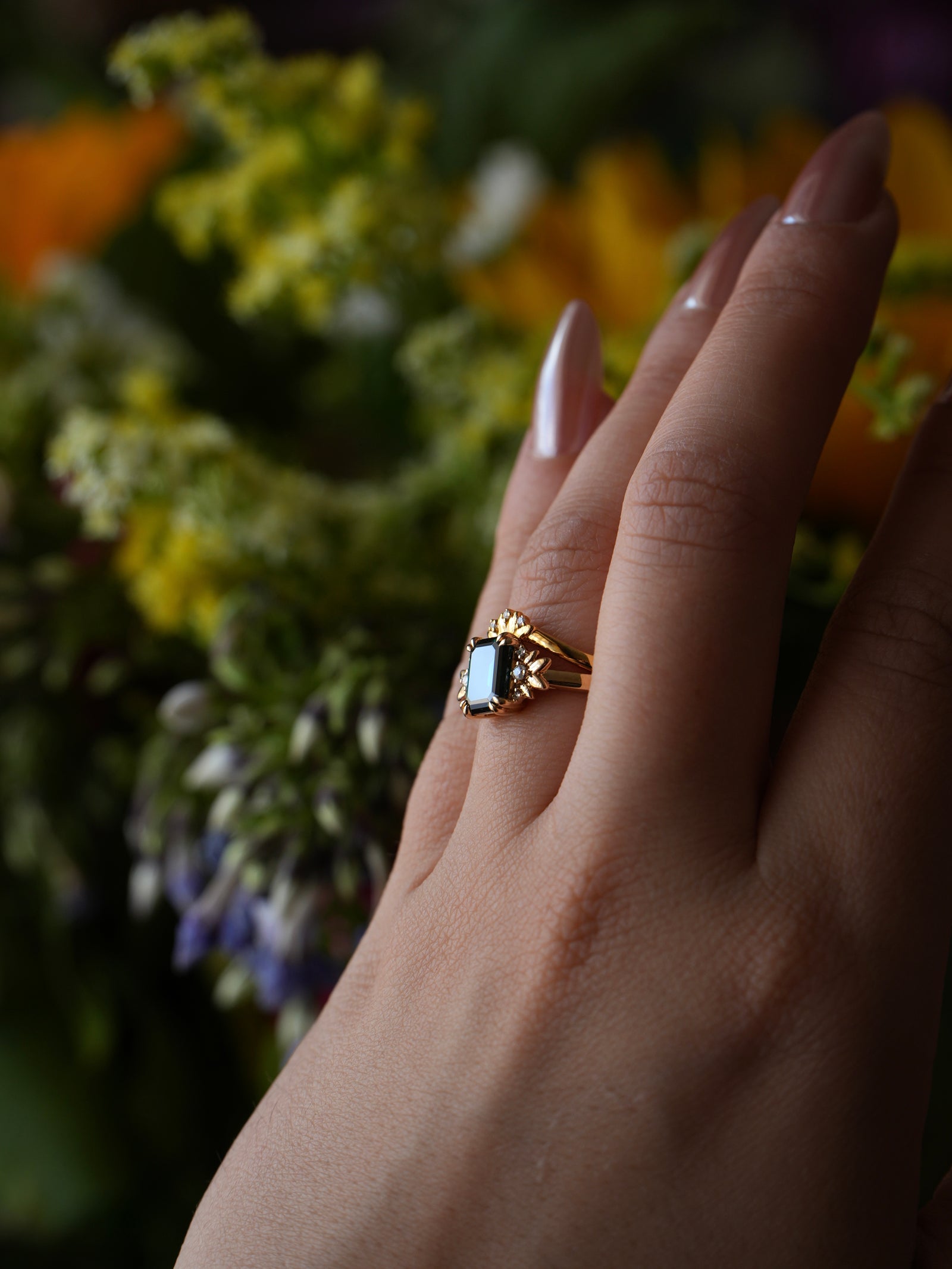 Everbound | Diamonds Gold Wedding Band