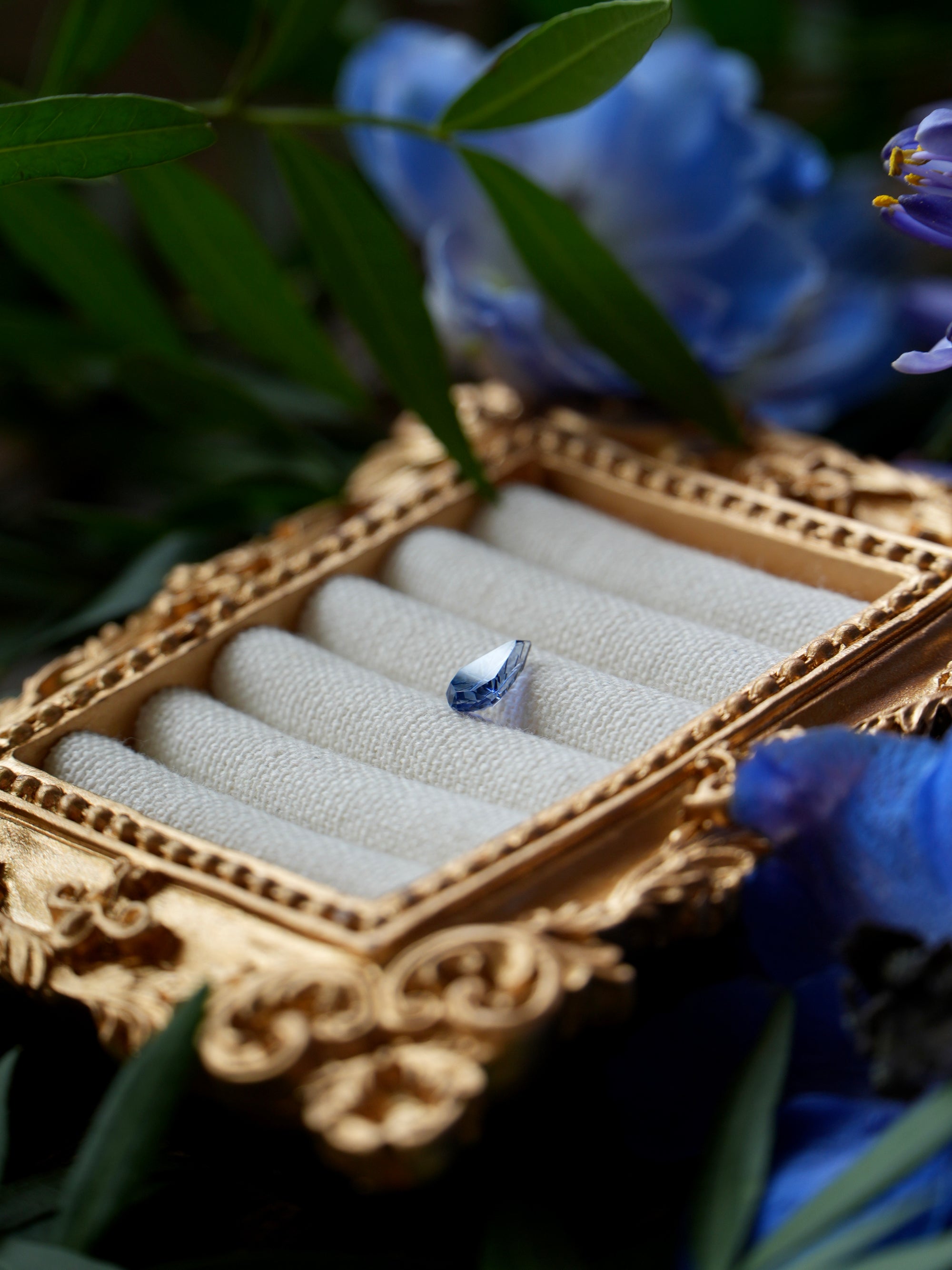 1.16ct Two toned Blue lab sapphire Fantasy cut