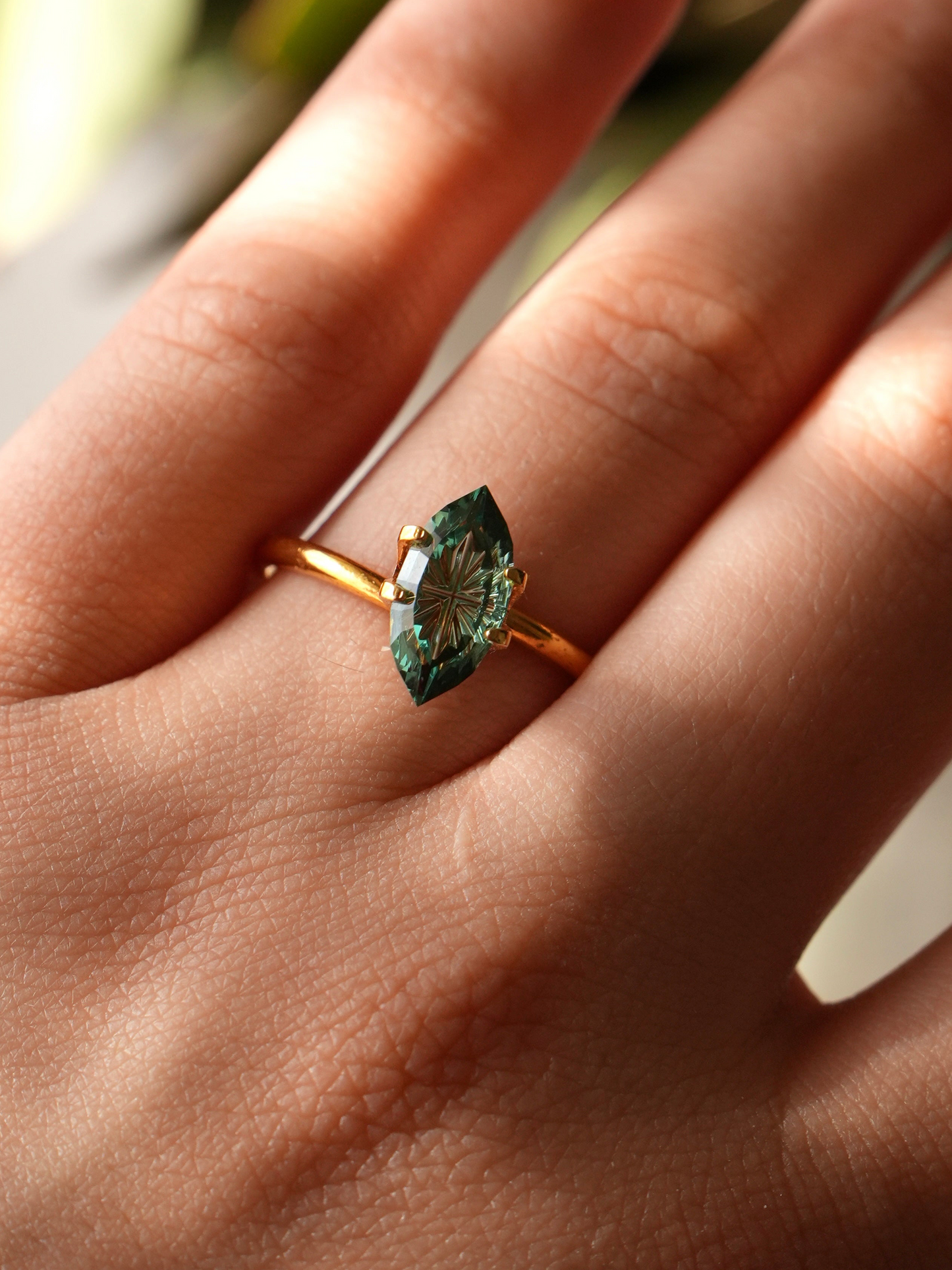 Fantasy cut Green Lab Sapphire Marquise