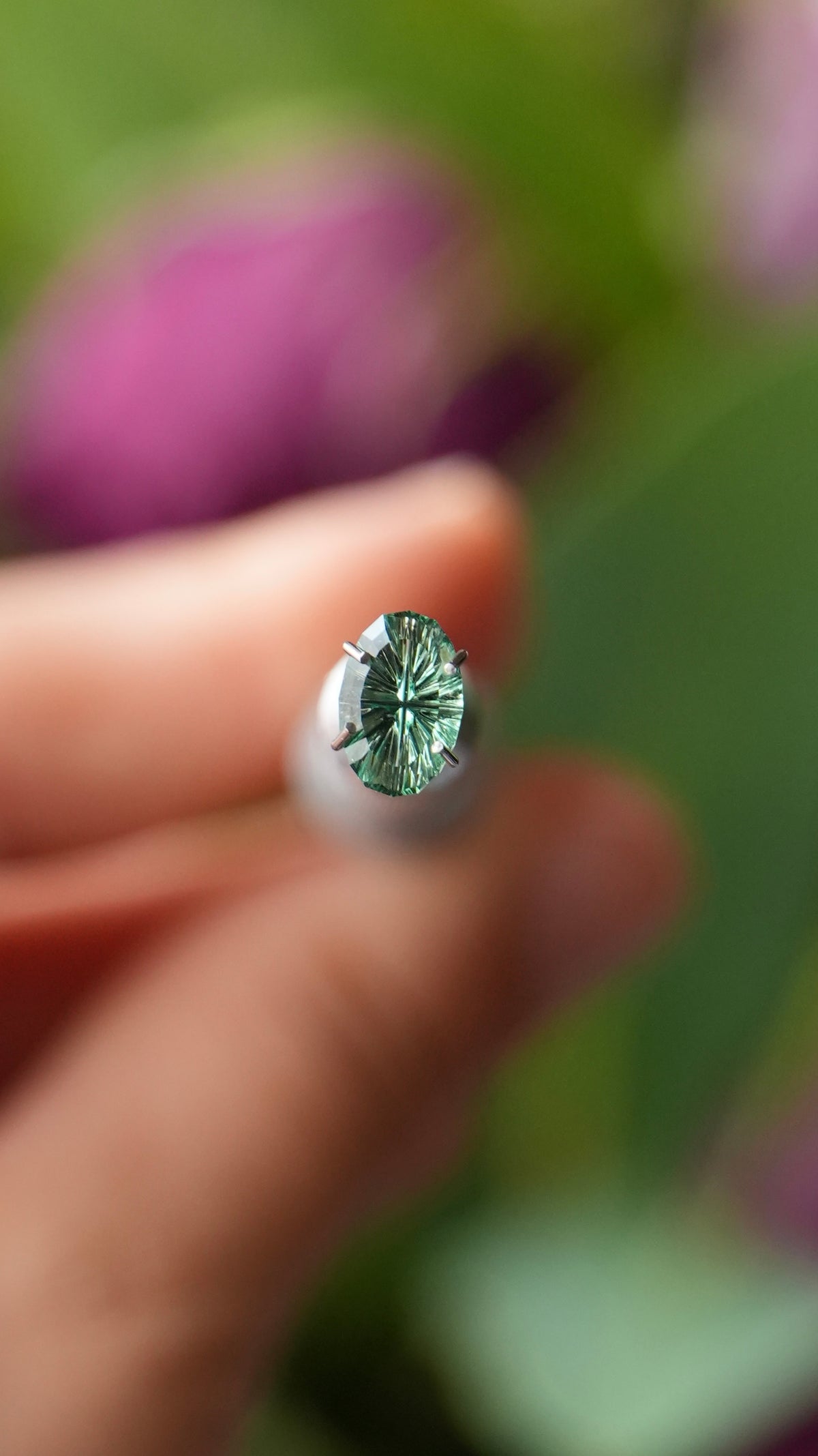 Fantasy cut Oval Green Lab Sapphire 9x6mm