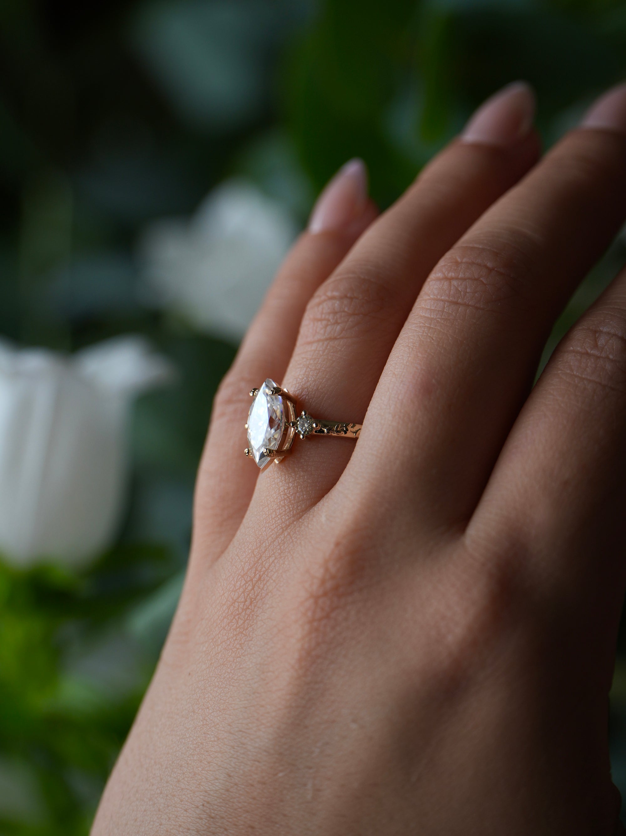 Eden | Moissanite Marquise Gold Leaves